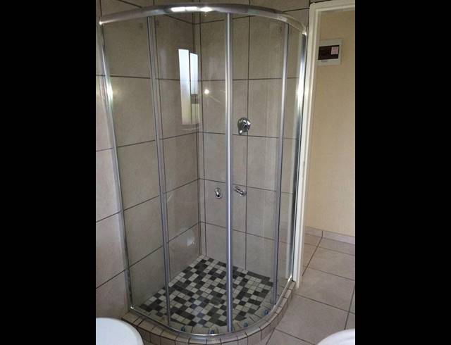 3 BEDROOM HOUSE FOR SALE IN AZAADVILLE